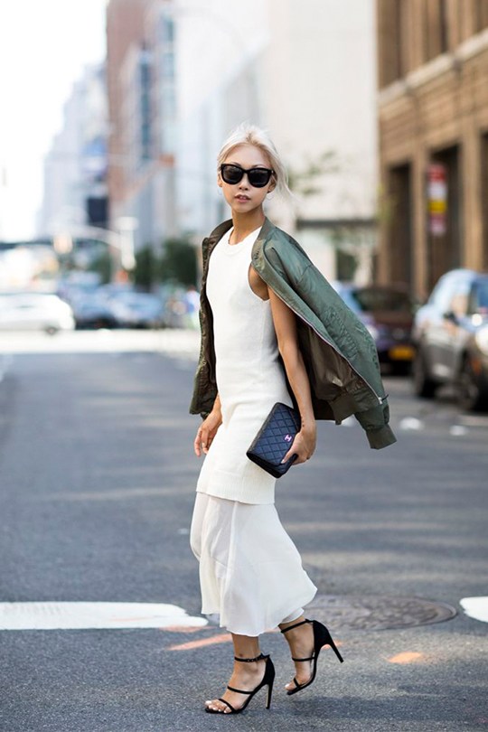 橘色连身裙轻奢高级感,夏天连身裙轻奢高级感