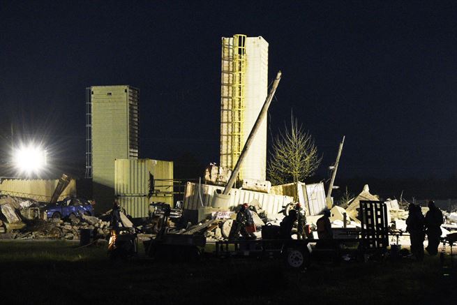 人类建造地下堡垒,人类建造避难所抵御核弹