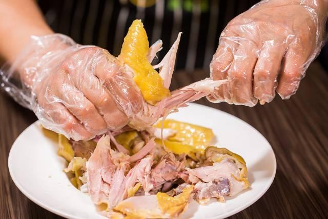 它要做江南西的兰桂坊！凌晨4点，还有很多人不肯回家……