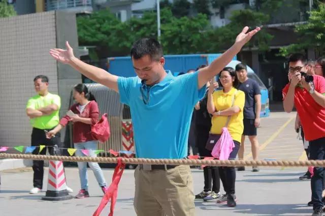 番禺|拔河比赛:原来,桥南最强拔河战队竟是他们!为他们喝彩!