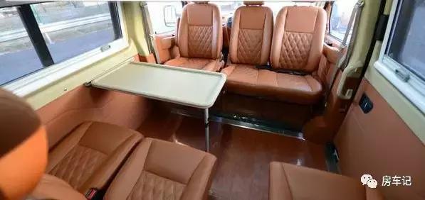 上汽大通v80长轴中顶自动挡房车,2019款大通v80豪哥自动挡房车