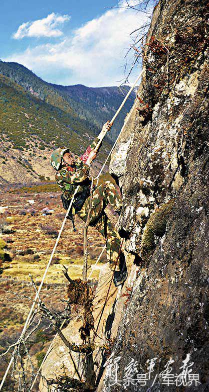 特警的超燃瞬间,特警火力压制震撼场面