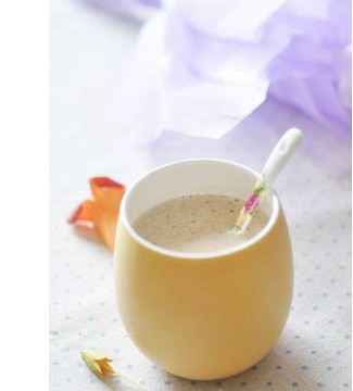 女人内分泌失调长斑食疗怎么调理,怎么改善内分泌失调的食疗方法