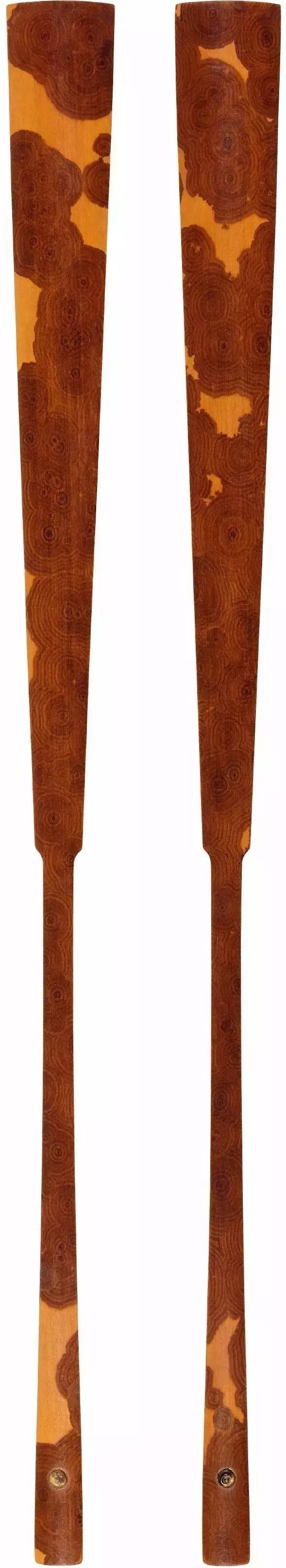 赏尽天下扇，方觉湘妃美