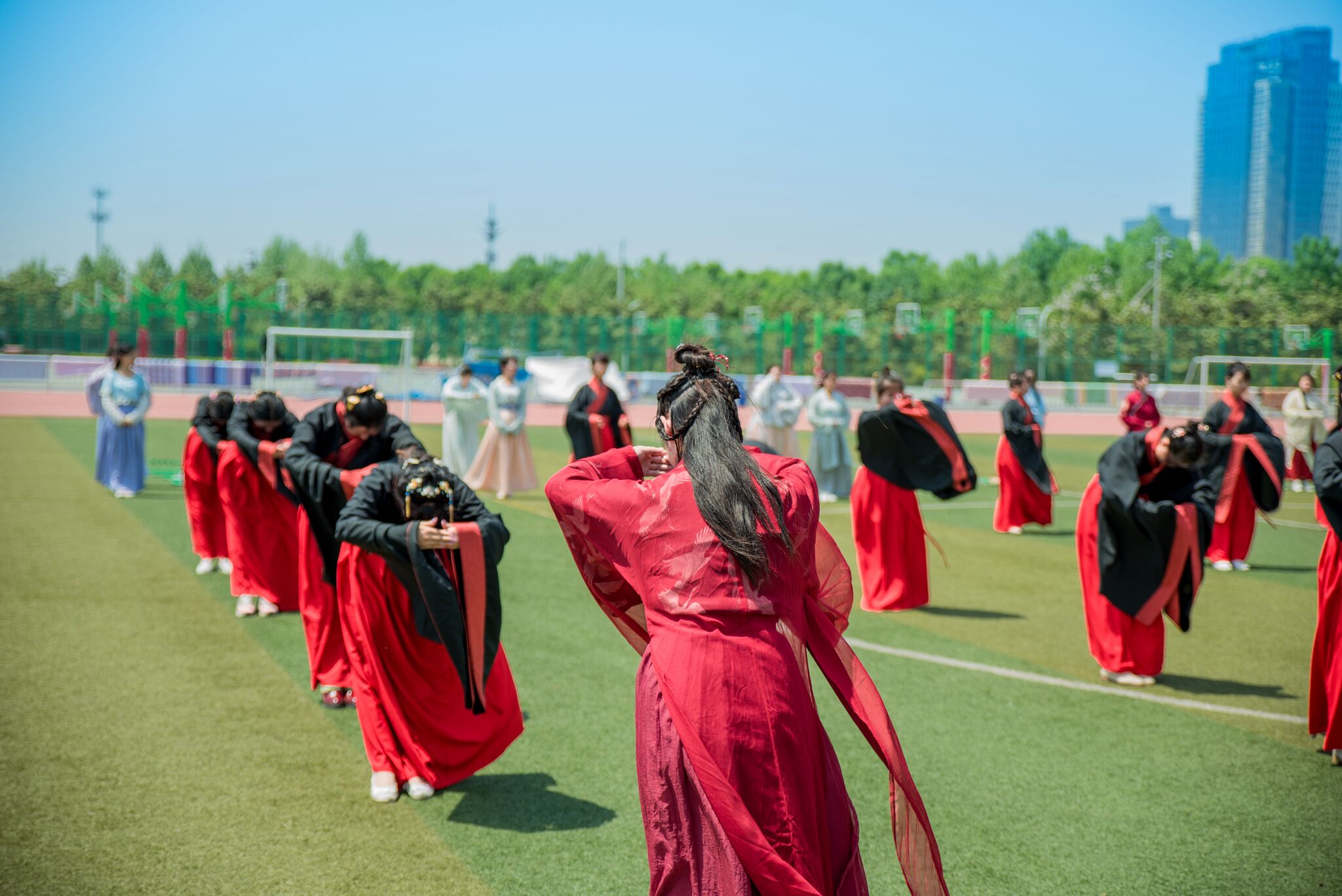汉服复兴就是中华文明复兴,为什么提倡复兴汉服