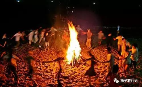 泼水节后，西双版纳该怎么玩，附防高温注意事项