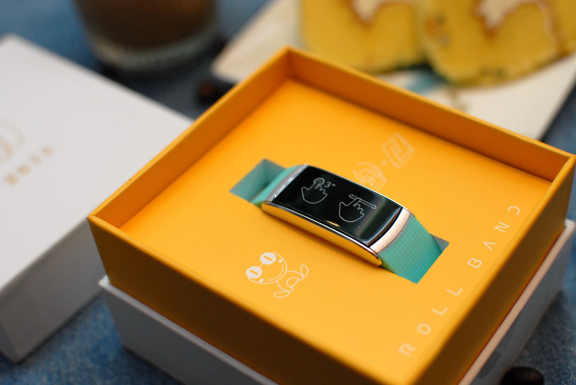 埃微健康智能手环,埃微蛋卷手环使用教程