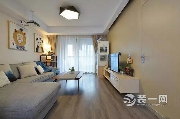 *安泰**货场路新兴园小区套二两厅实景展示业主居然找不到卧室门