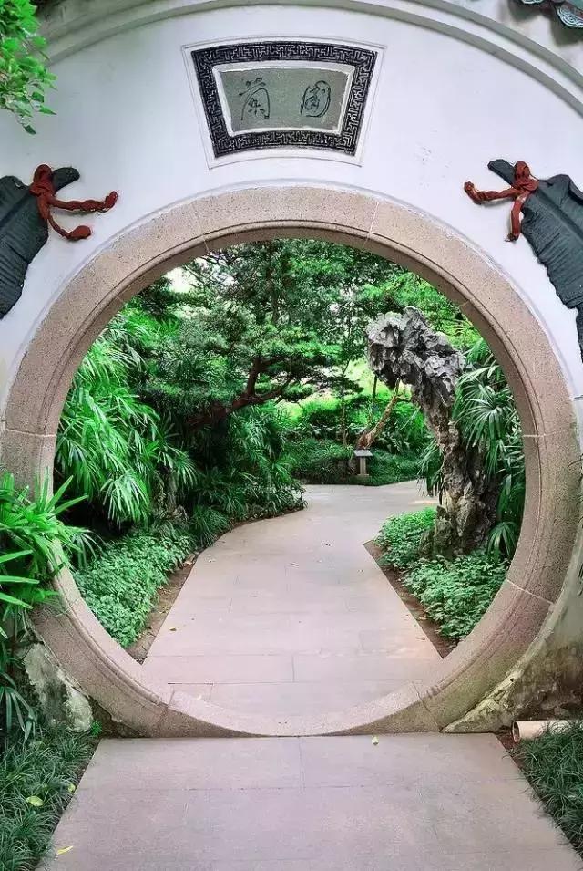 去过100次越秀公园，却不知旁边有个秘密花园！美爆了！