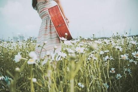 文艺句子发朋友圈的说说,怎么发油菜花的朋友圈文艺范