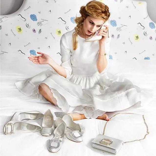 刘诗诗婚鞋品牌jimmy,刘诗诗昆凌婚鞋