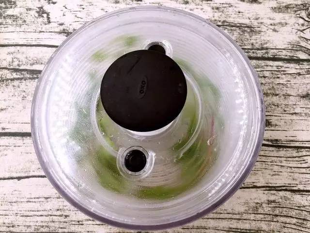 虾黄瓜苹果牛油果拌沙拉,芒果虾酱沙拉