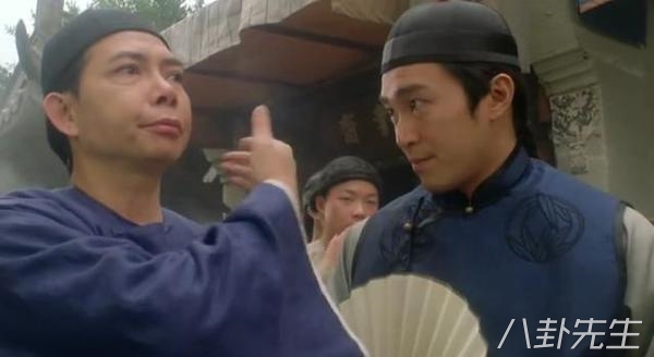 范冰冰被酒瓶爆头，刘德华被殴打，这些明星拍戏真不容易