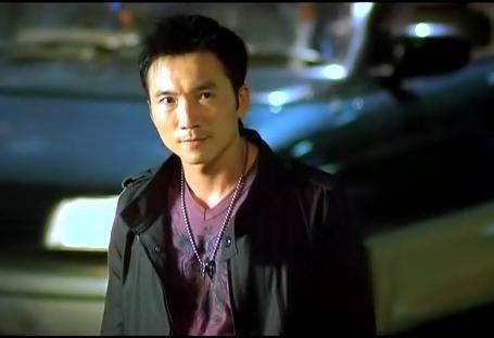 张耀扬和向华强关系,向华强和张耀扬谁厉害