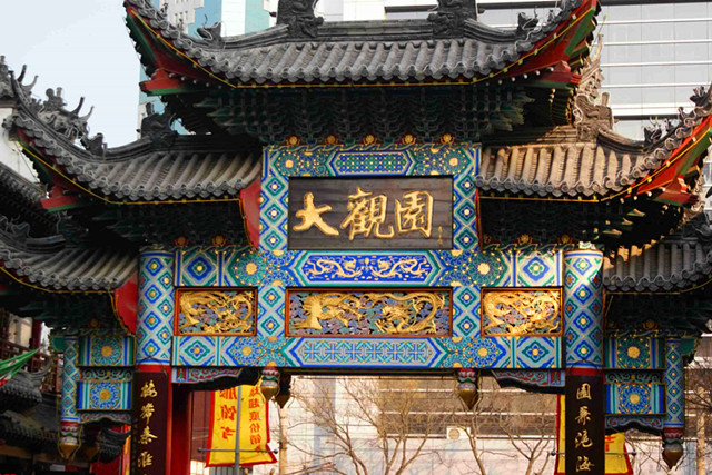 除了自驾或跟团之外，只需花1到3块钱，就能找到最美济南