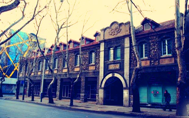 除了自驾或跟团之外，只需花1到3块钱，就能找到最美济南