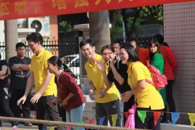 番禺|拔河比赛:原来,桥南最强拔河战队竟是他们!为他们喝彩!