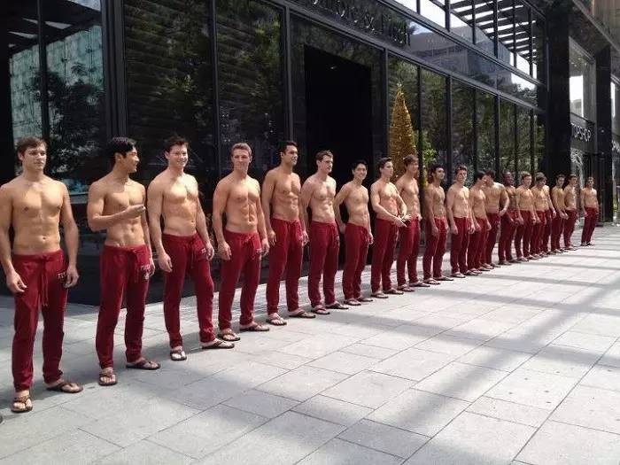 违章停车千万不要这么做,遇到乱停车怎么解气