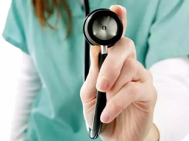 月经每月提前4至5天是卵巢早衰吗,月经短量少的人容易衰老吗