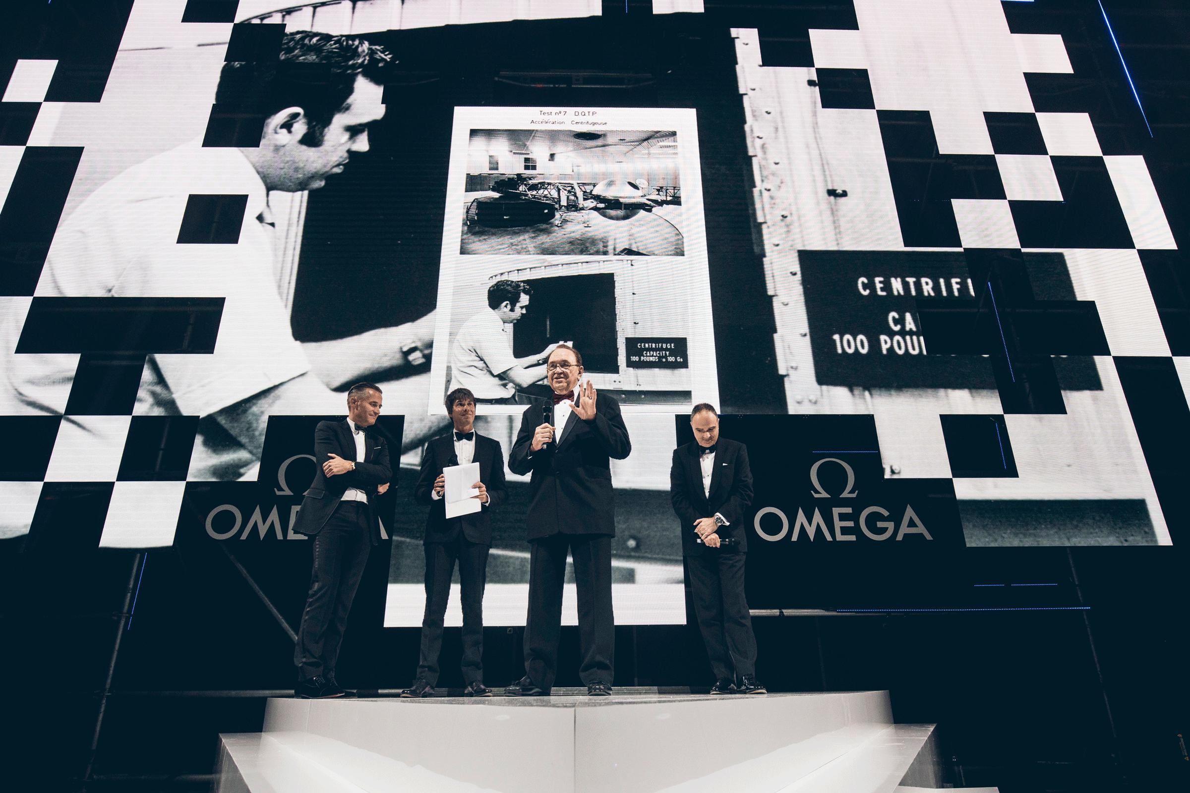 超霸普雷斯利,超强风暴席卷英国