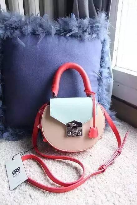 鏃跺皻娲嬫皵缇庡寘,澶村眰鐗涚毊缇庡寘鍒嗕韩绮捐嚧濂充汉蹇呭