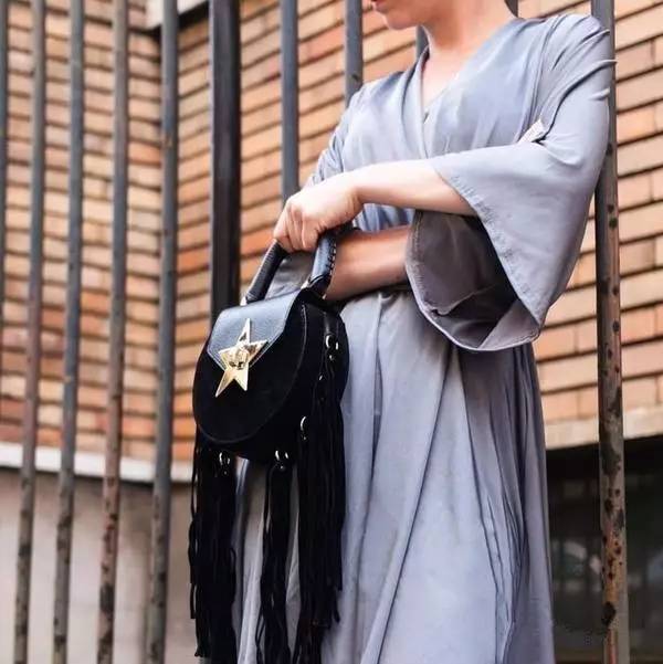 鏃跺皻娲嬫皵缇庡寘,澶村眰鐗涚毊缇庡寘鍒嗕韩绮捐嚧濂充汉蹇呭