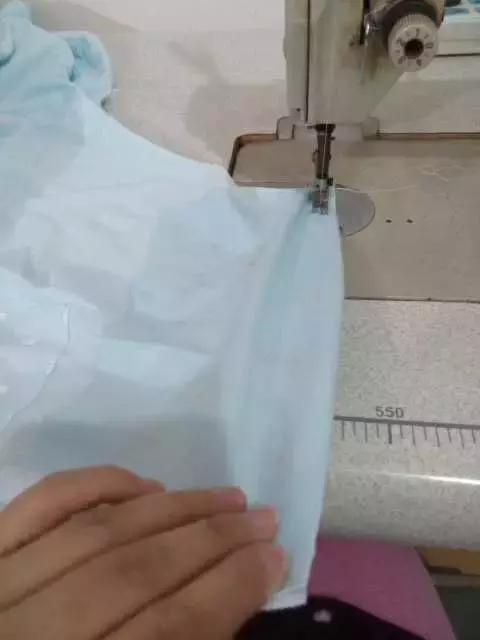 自己动手给宝宝做防踢睡袋,宝宝什么时候可以用分腿睡袋