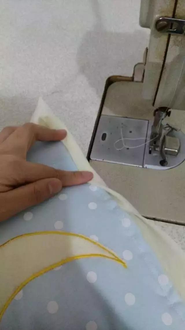 自己动手给宝宝做防踢睡袋,宝宝什么时候可以用分腿睡袋