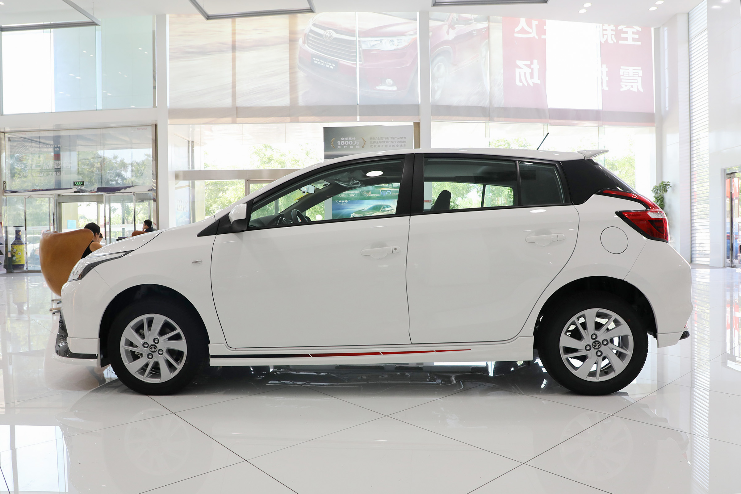 小懂说车别克威朗pro,小懂评壕车奔驰c级amg完全测评