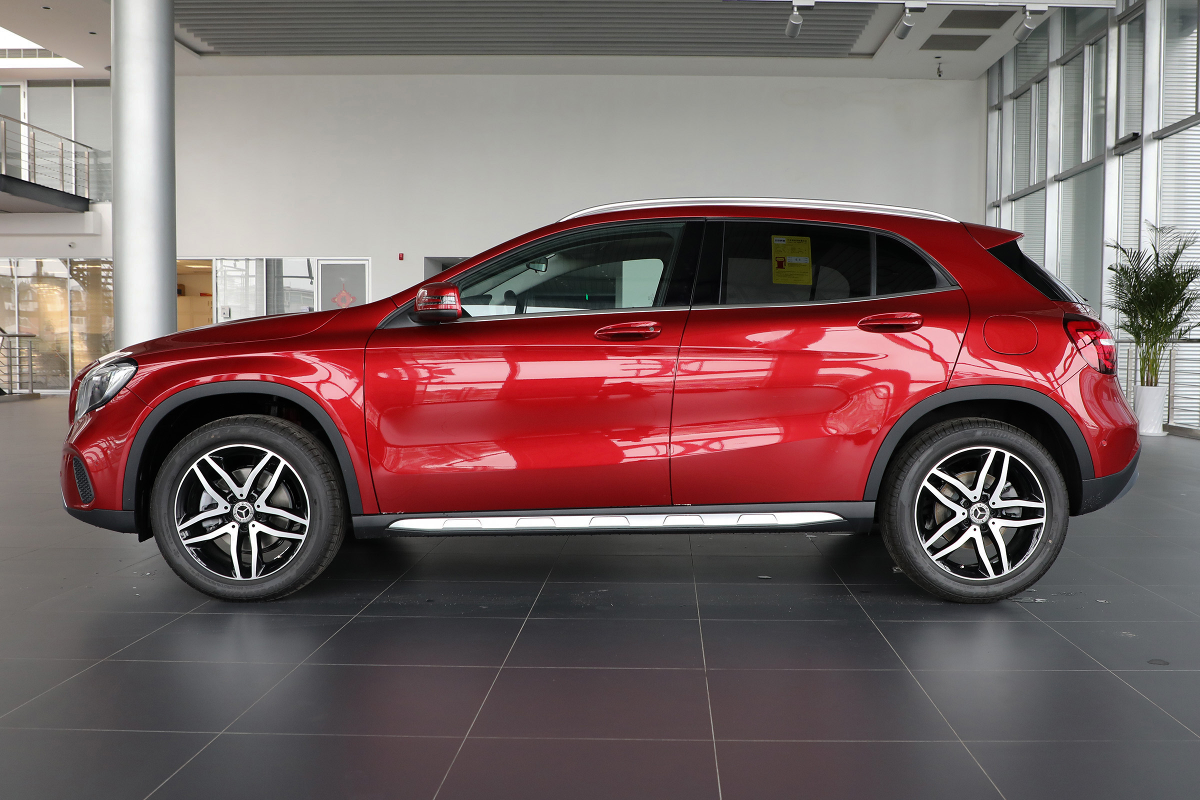 试驾gla奔驰,2016奔驰gla空间实测