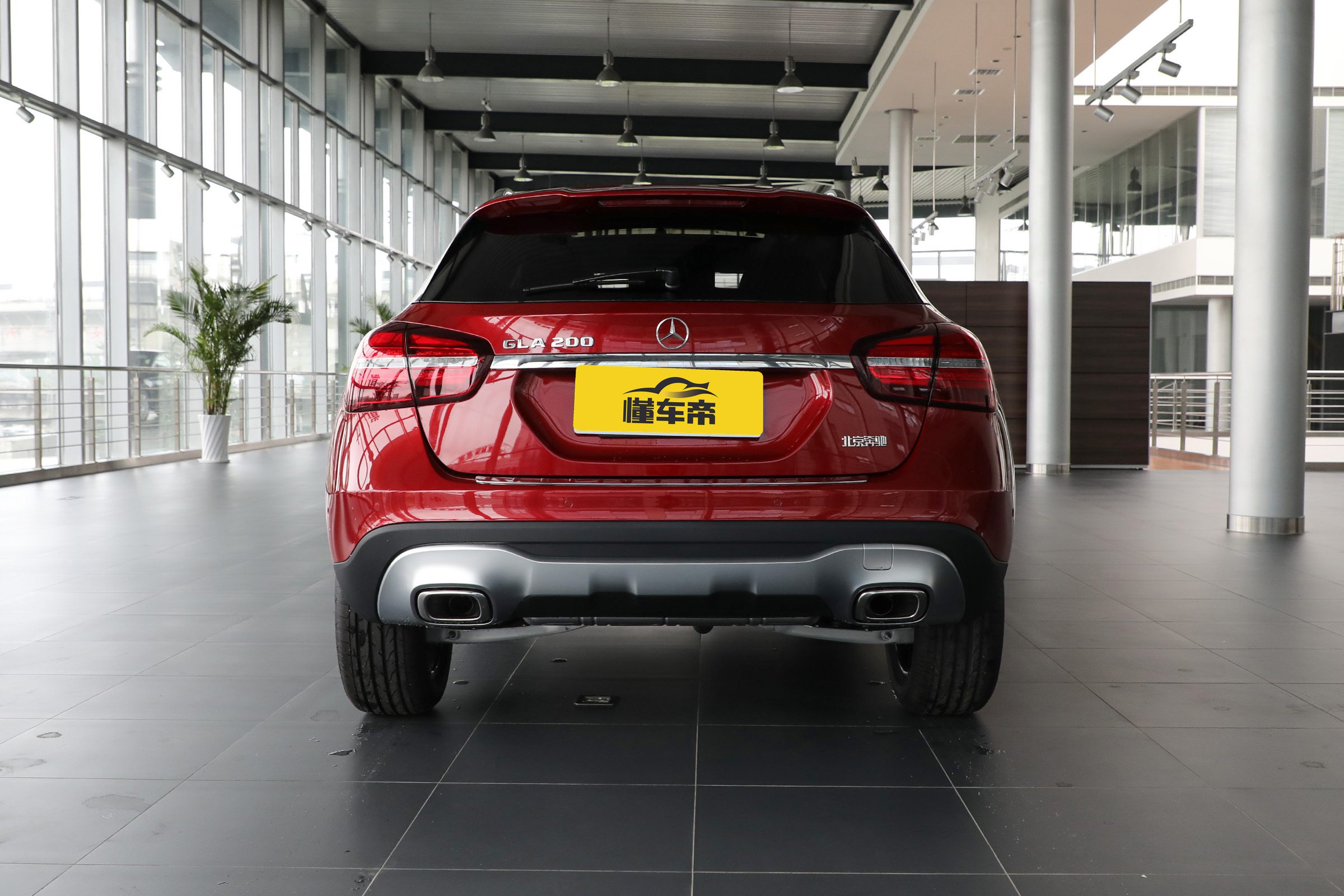 试驾gla奔驰,2016奔驰gla空间实测