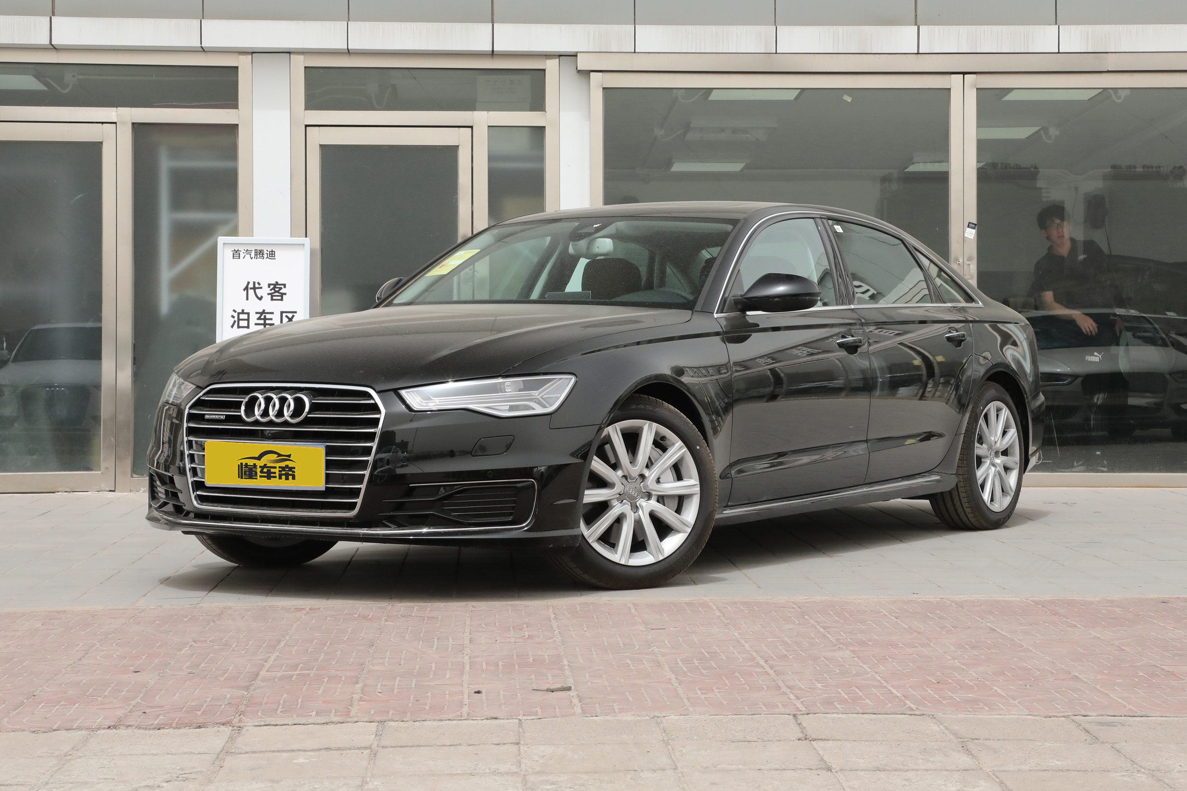 沃尔沃s90和奥迪a6l转弯半径对比,沃尔沃s90和奥迪a6l试驾视频