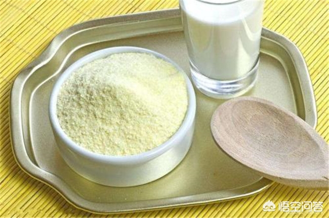 全脂奶粉好还是配方奶粉好,奶粉配方生牛乳和全脂奶粉的区别