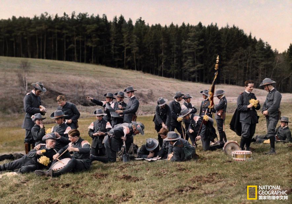 100年前的相片,100年前的彩色照片让人惊叹