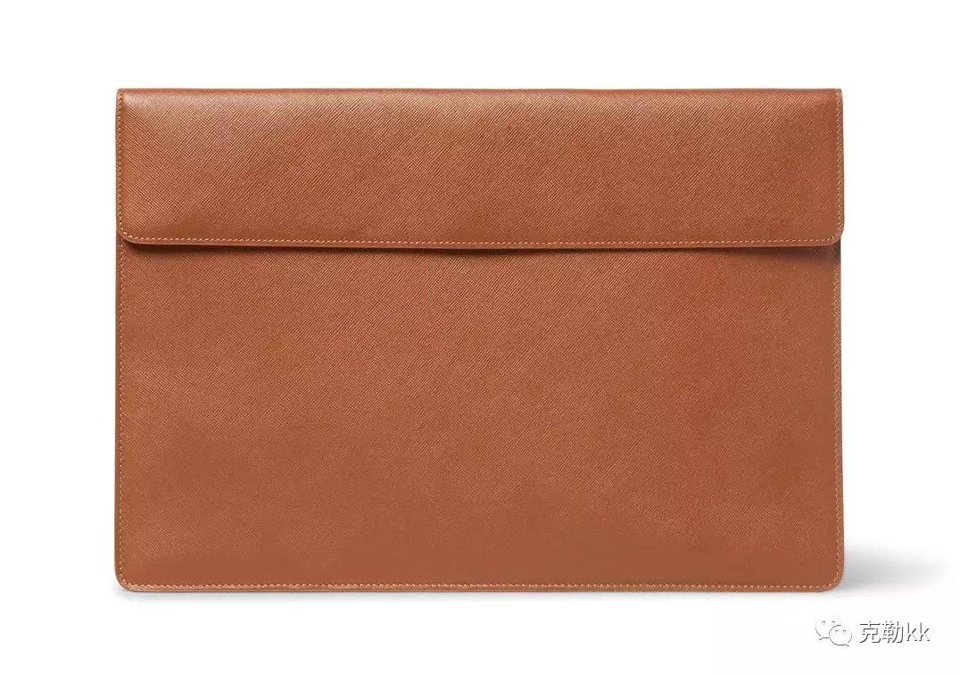 手里拿包怎么有腔调 (怎样拿手拿包)