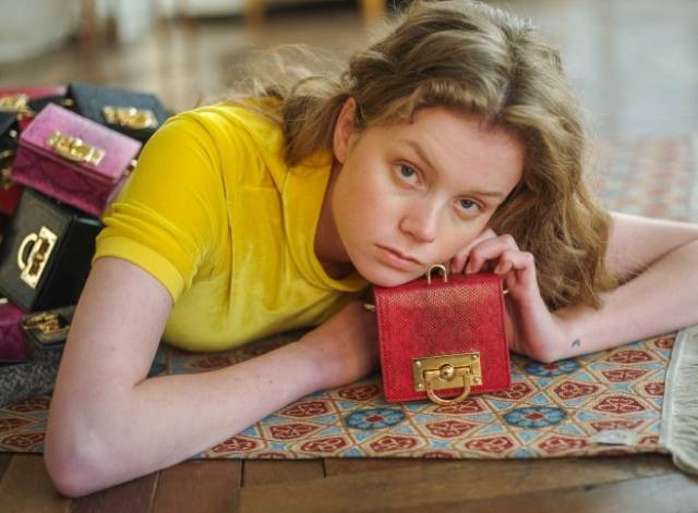 春夏好看实用的包包,告别臃肿绑出时尚感