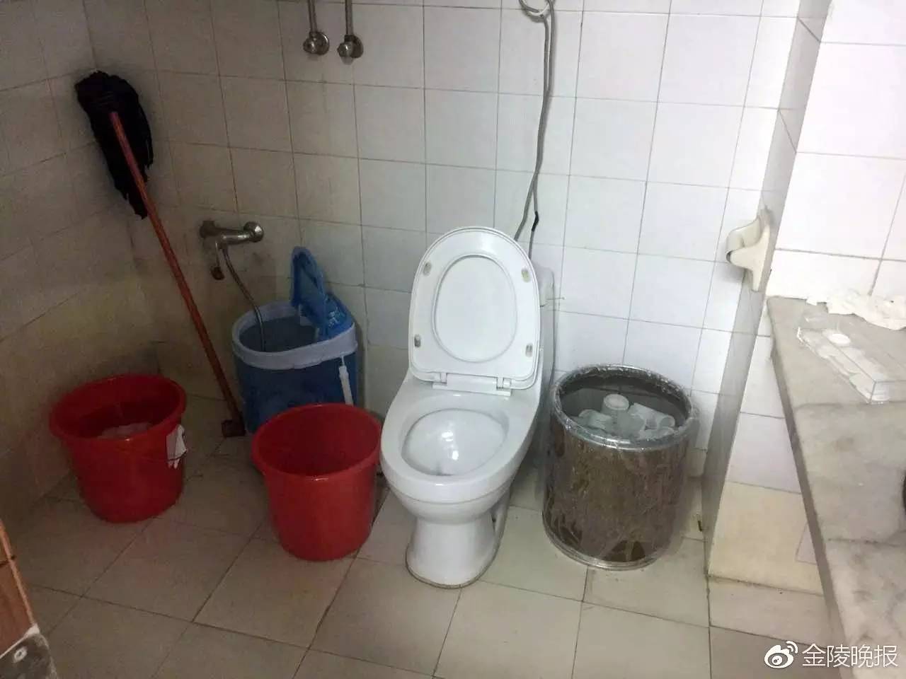 网购化妆品必须要谨慎,网购化妆品避坑