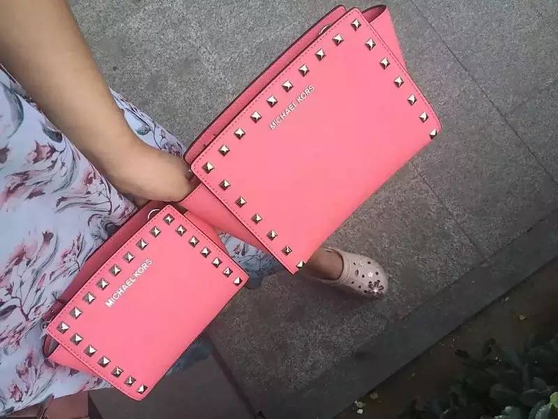 春夏好看实用的包包,告别臃肿绑出时尚感