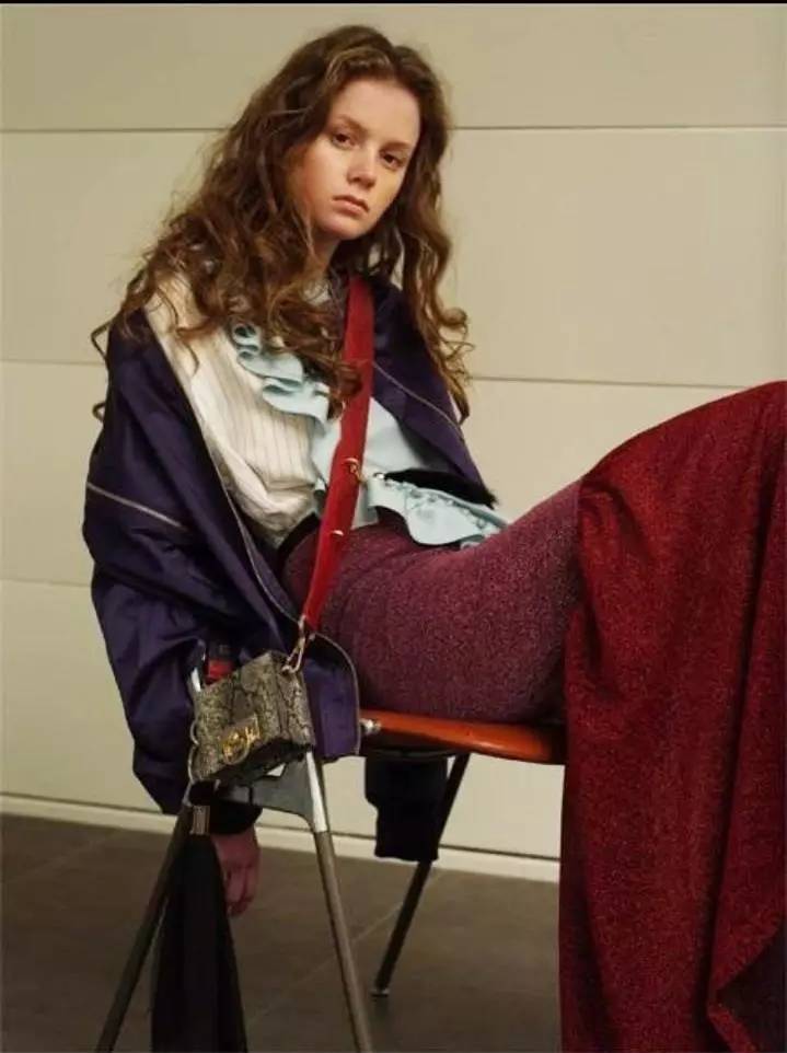 春夏好看实用的包包,告别臃肿绑出时尚感