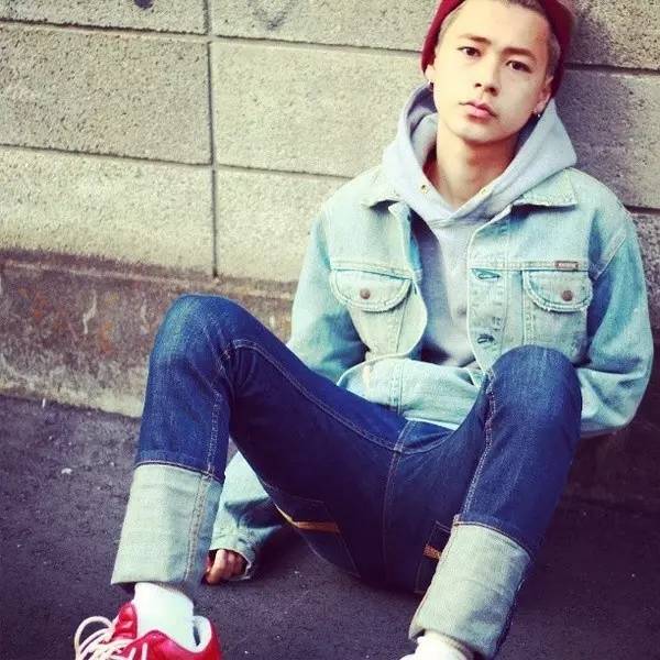 这么会穿的日系潮流小哥，请给我来一打！