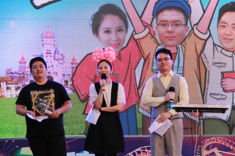 天津方特爆甜派对大巡游,2024跨年烟花秀天津方特