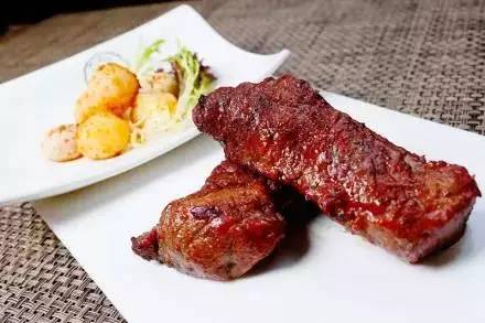 成都丽思卡尔顿西餐厅,成都旋转西餐厅