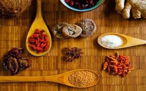 中医湿热体质如何调养,湿热体质怎么饮食调理