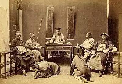 墨镜后的人，他们在想些什么？｜壹读百科