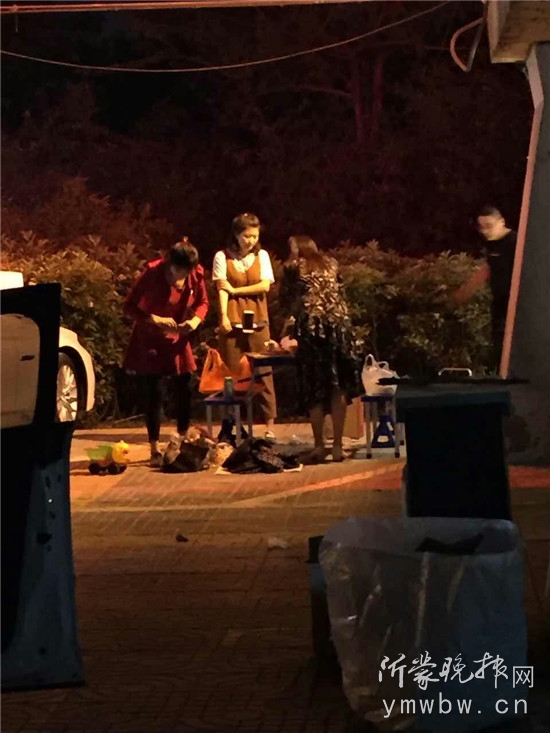 临沂滨河景区又变“烧烤场”