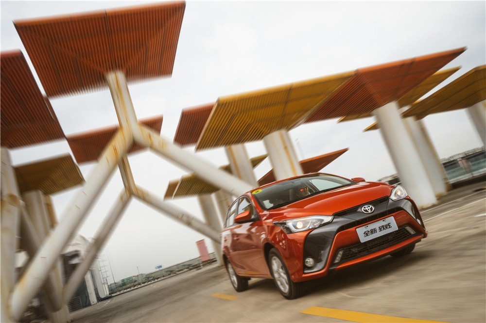 全新丰田致炫深度测评,夹缝中生存之道