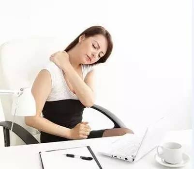 「健康」你还以为声音嘶哑只是因为感冒或者上火？错过最佳治疗时机再后悔就晚了！