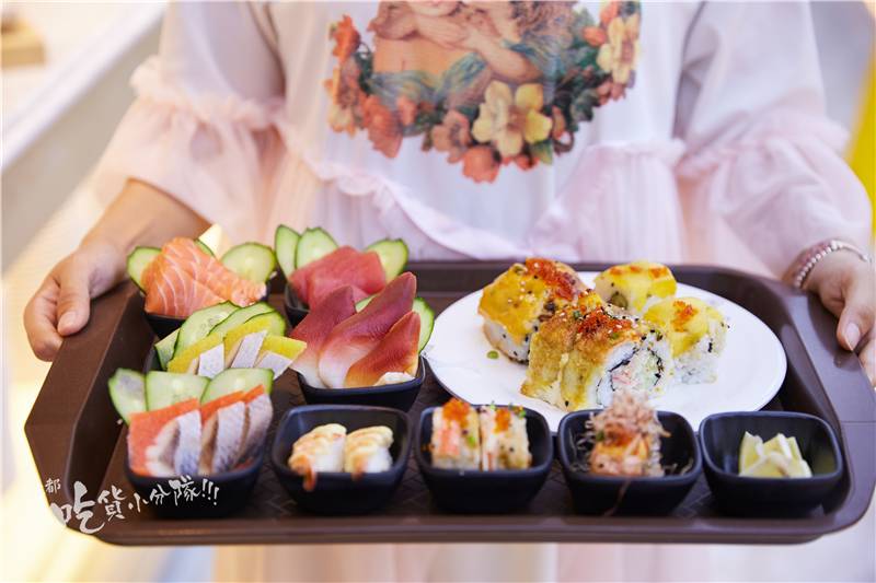 海鲜自助中的平价战斗机，还没支口红贵