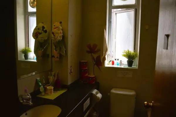 再一次香港｜带着老妈去看花花世界，佐敦觅食，中环闲逛，维港夜游，探索迪士尼的童话天地！