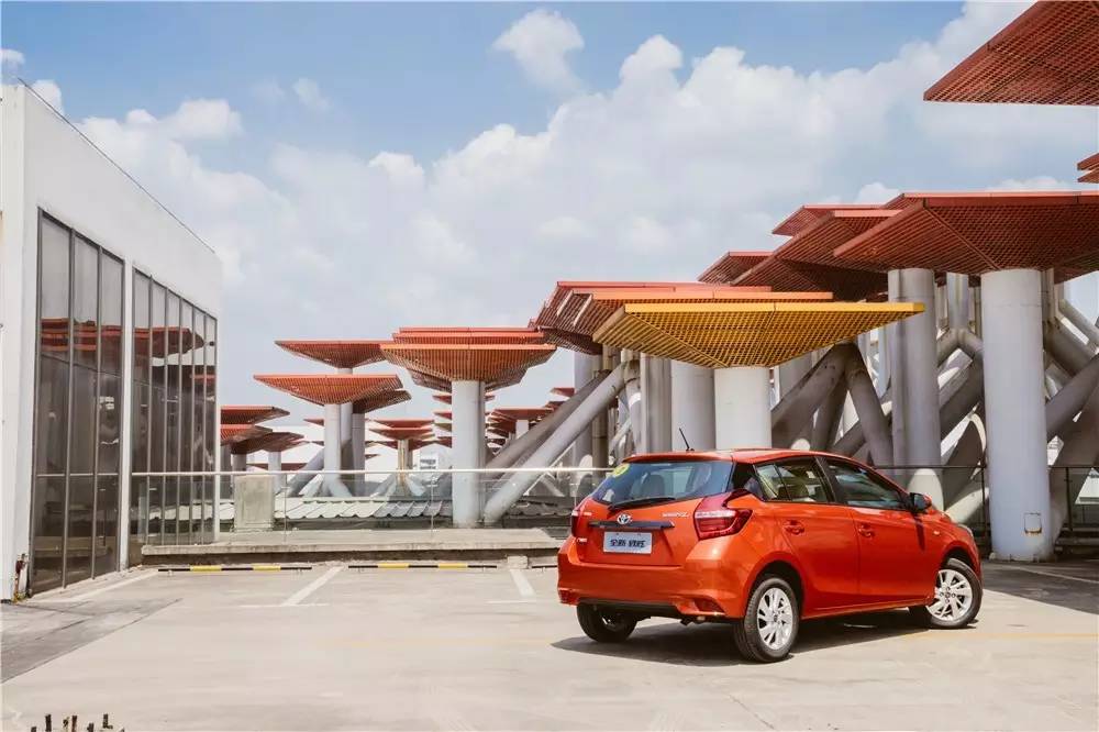 全新丰田致炫深度测评,夹缝中生存之道